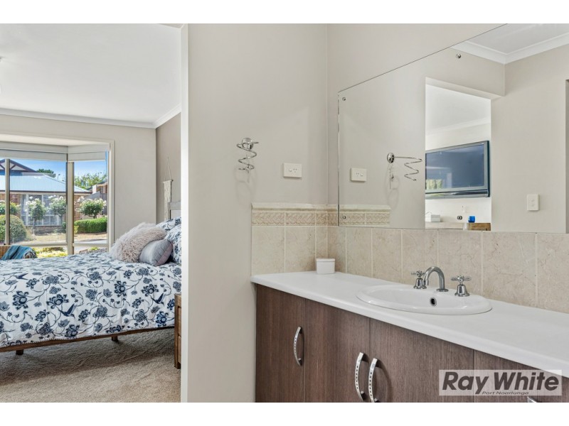 14 Omega Drive, Seaford Rise SA 5169