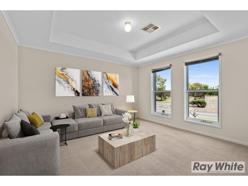 14 Chamberlain Drive, Christie Downs SA 5164