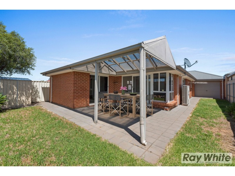 14 Chamberlain Drive, Christie Downs SA 5164