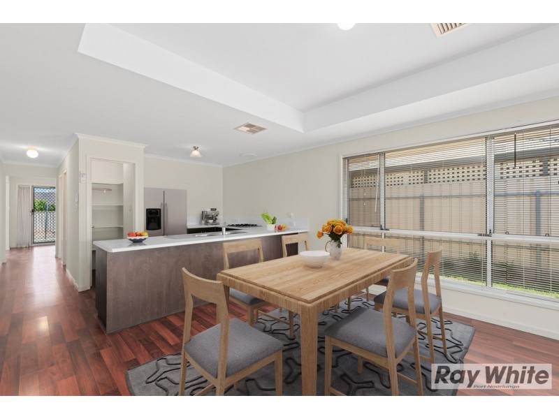 14 Chamberlain Drive, Christie Downs SA 5164