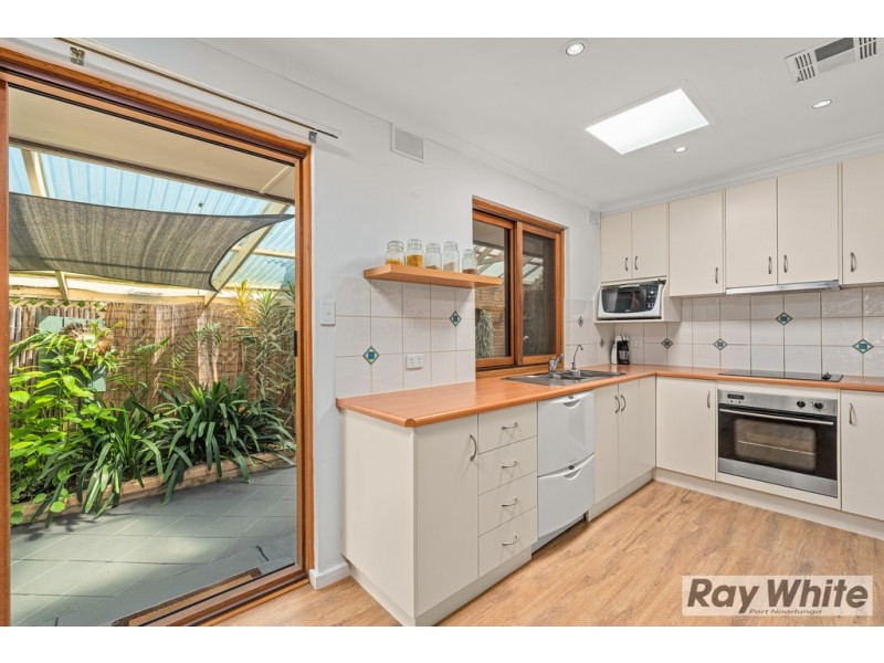 34 Kwinana Crescent, Port Noarlunga South SA 5167