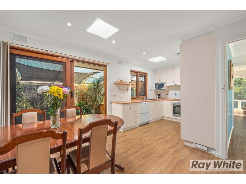 34 Kwinana Crescent, Port Noarlunga South SA 5167