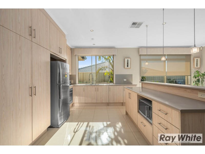 15 Beachport Road, Seaford Rise SA 5169