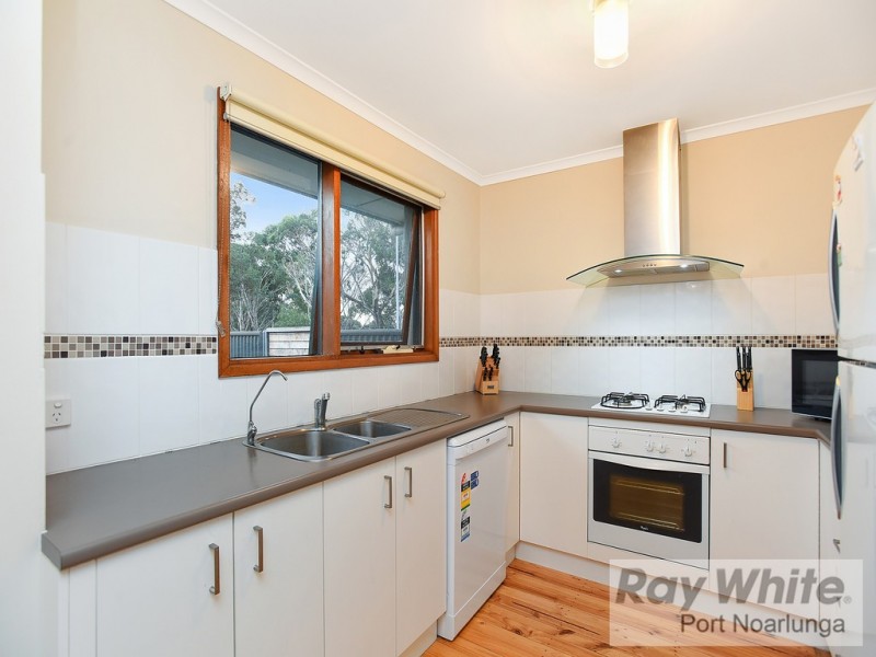 18 Kantalpa Grove, Morphett Vale SA 5162