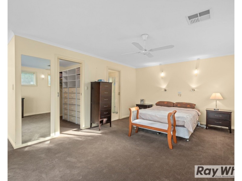 234 Moritz  Road, Blewitt Springs SA 5171