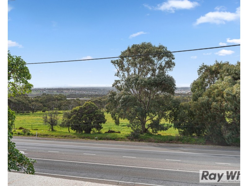 81 Commercial Road, Port Noarlunga South SA 5167