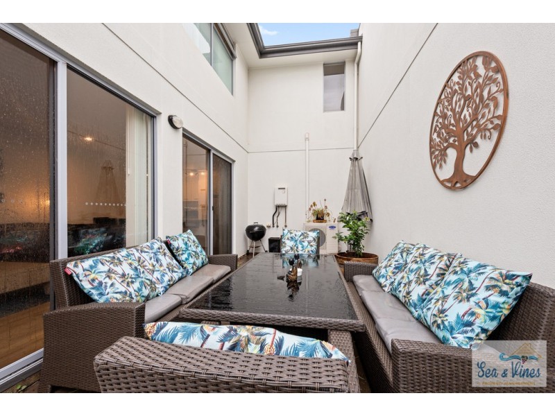 12 The Crescent, St Marys SA 5042
