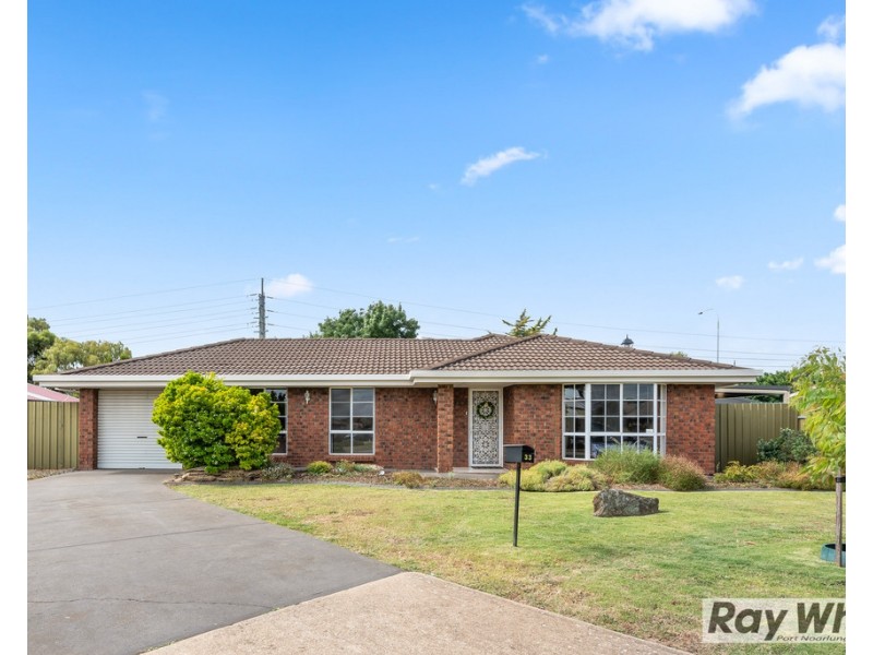 33 Baltimore Avenue, Morphett Vale SA 5162