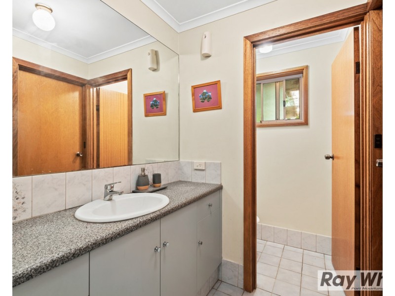 33 Baltimore Avenue, Morphett Vale SA 5162