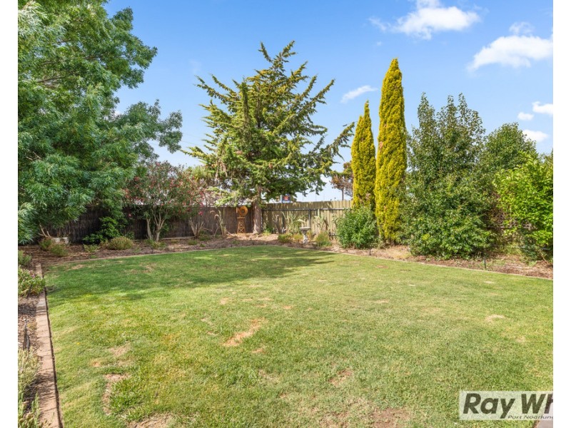 33 Baltimore Avenue, Morphett Vale SA 5162