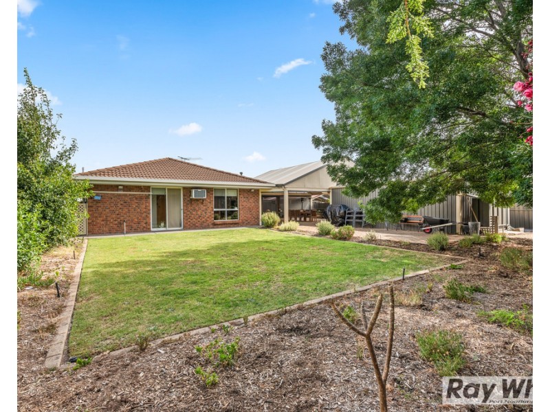 33 Baltimore Avenue, Morphett Vale SA 5162