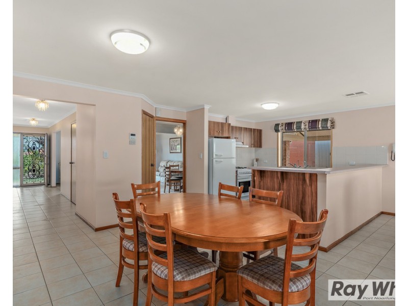 15 Navigator Avenue, Sheidow Park SA 5158