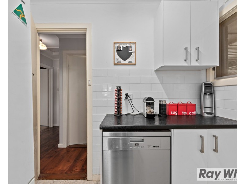 14 Brendan Street, Christie Downs SA 5164