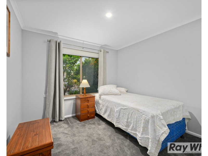 4 Chiton Avenue, Seaford Rise SA 5169