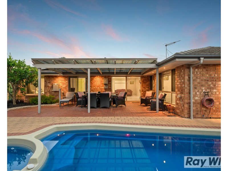 4 Chiton Avenue, Seaford Rise SA 5169