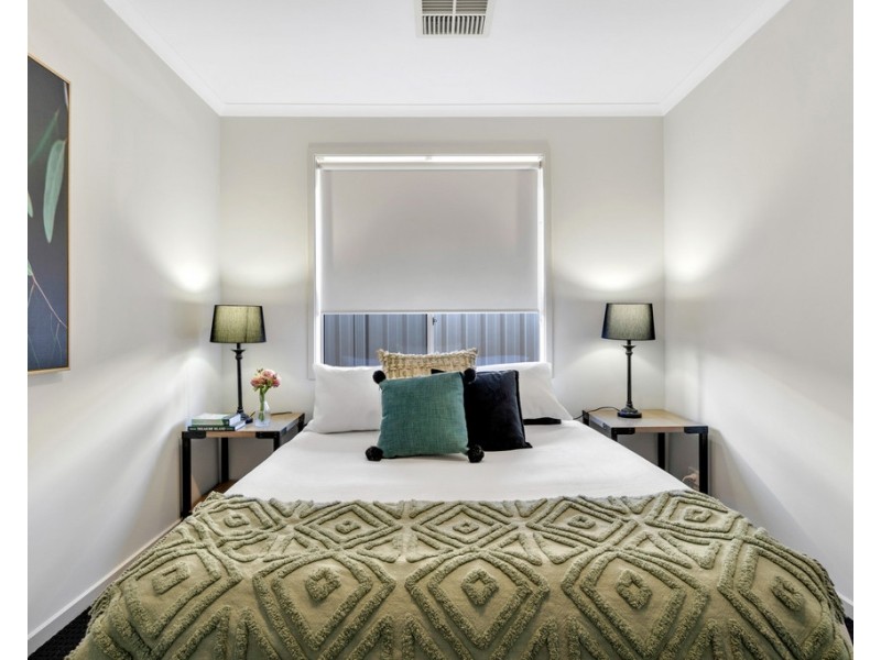 12 Naval Road, Seaford Meadows SA 5169