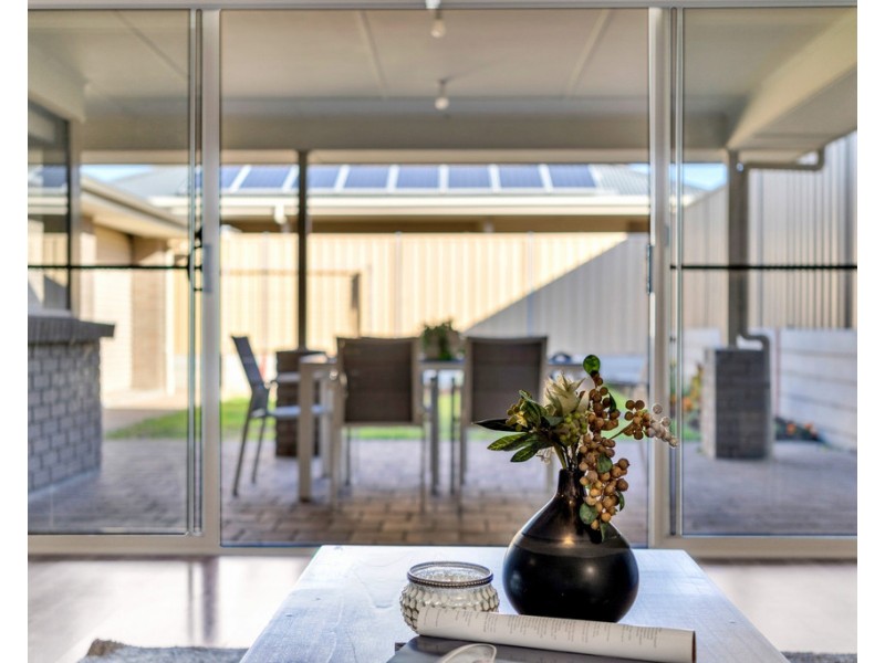 12 Naval Road, Seaford Meadows SA 5169