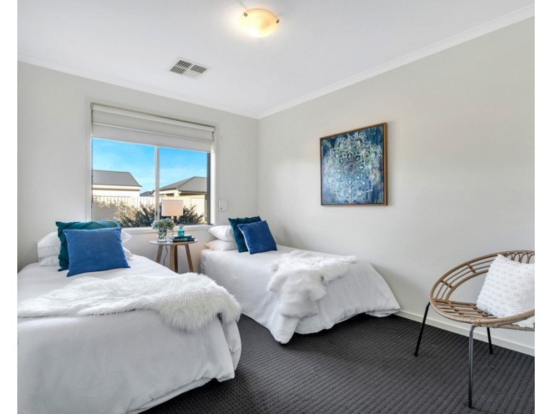 12 Naval Road, Seaford Meadows SA 5169