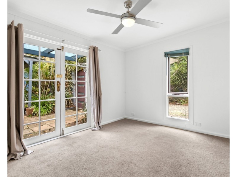 8 Esperance Street, Port Noarlunga South SA 5167