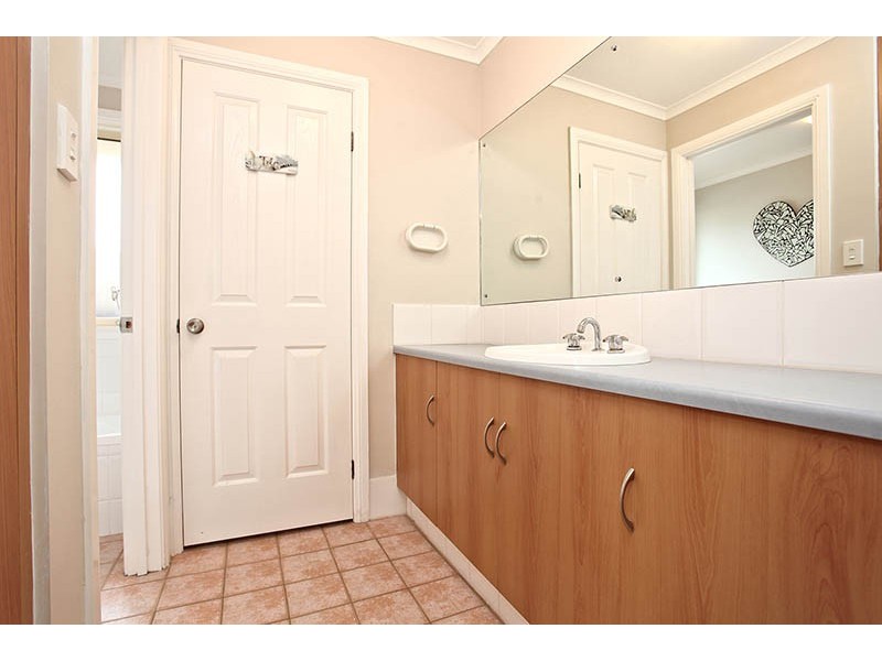 71 Rose Crescent, Mclaren Flat SA 5171