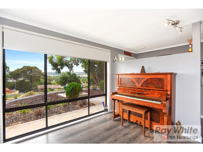 2 Marsden Place, Huntfield Heights SA 5163