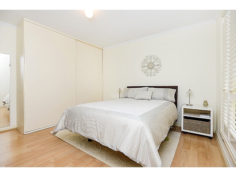 1, 2 Olivier Terrace, Hallett Cove SA 5158