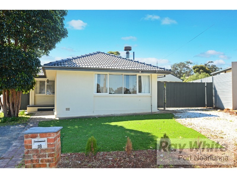18 Gerard Street, Christie Downs SA 5164