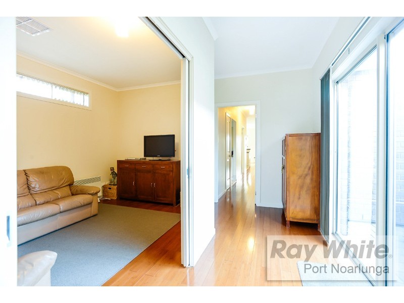 27 Alexander Terrace, Port Noarlunga SA 5167