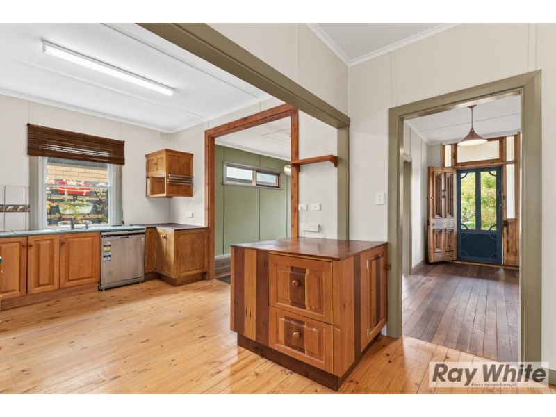 11 Keirana Avenue, Port Noarlunga SA 5167