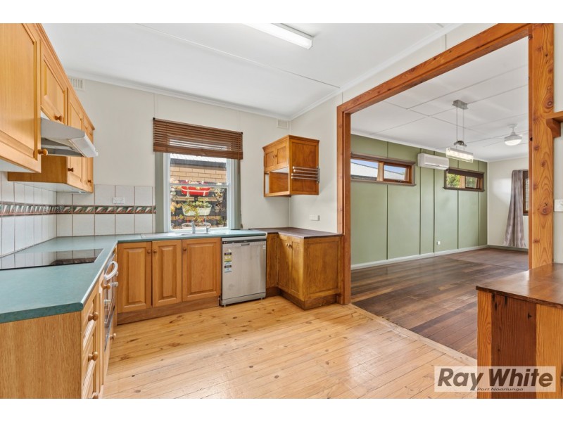 11 Keirana Avenue, Port Noarlunga SA 5167