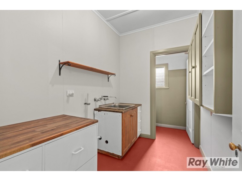 11 Keirana Avenue, Port Noarlunga SA 5167