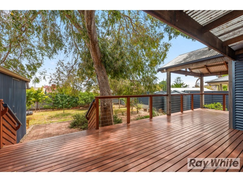 11 Keirana Avenue, Port Noarlunga SA 5167