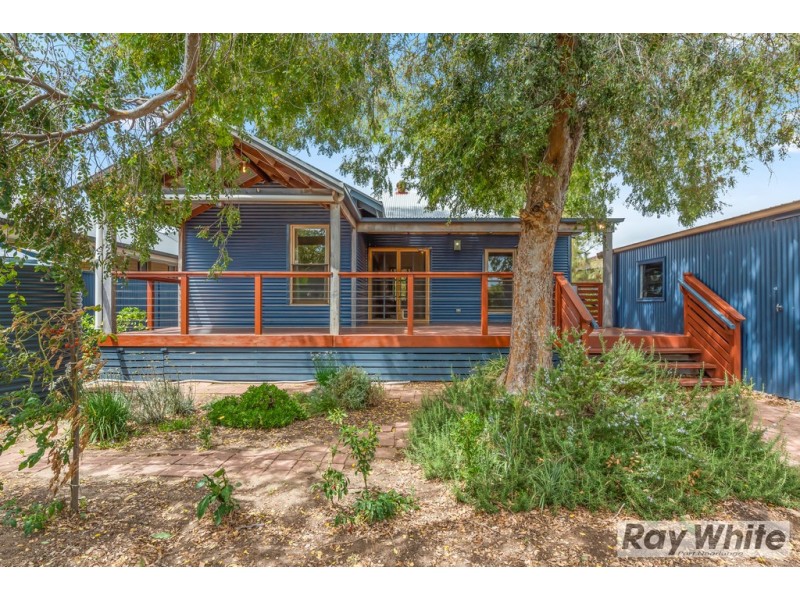 11 Keirana Avenue, Port Noarlunga SA 5167