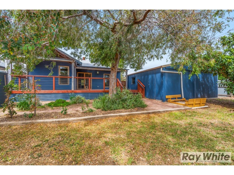 11 Keirana Avenue, Port Noarlunga SA 5167