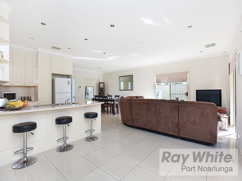 3, 13 Maxwell Road, Hackham West SA 5163