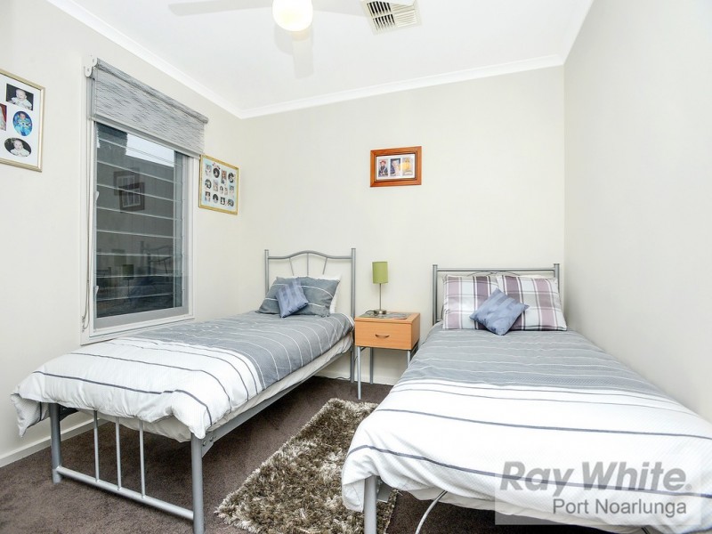 2 River Road, Port Noarlunga SA 5167