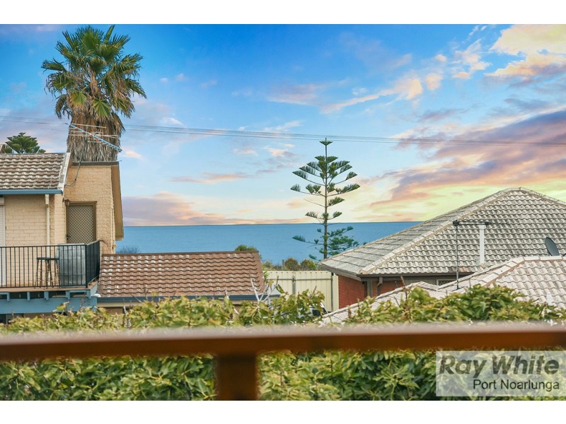 26 Bathurst Avenue, Moana SA 5169