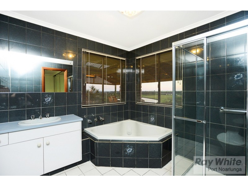 1 Triangle Court, Noarlunga Downs SA 5168