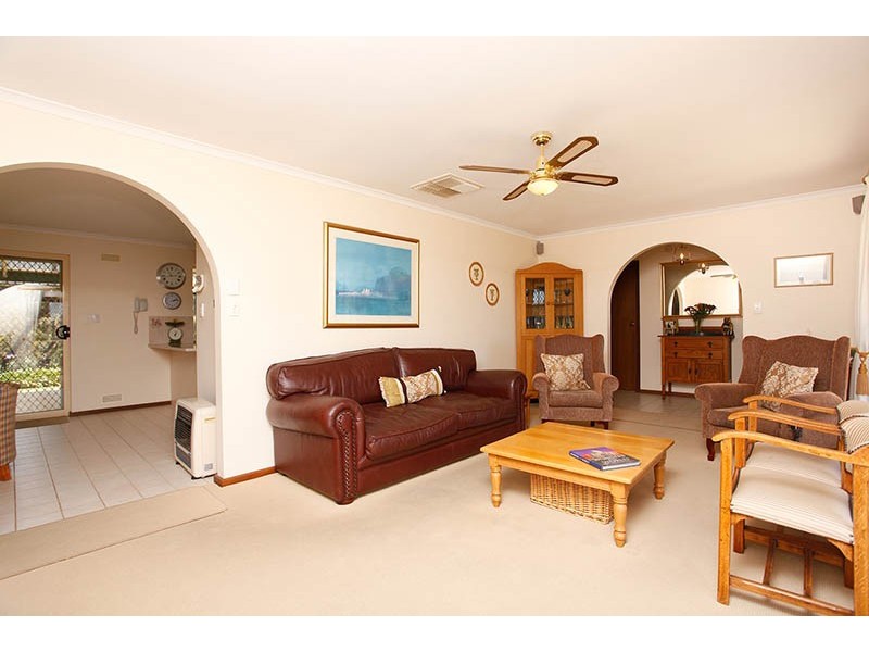 30 Dressage Avenue, Woodcroft SA 5162