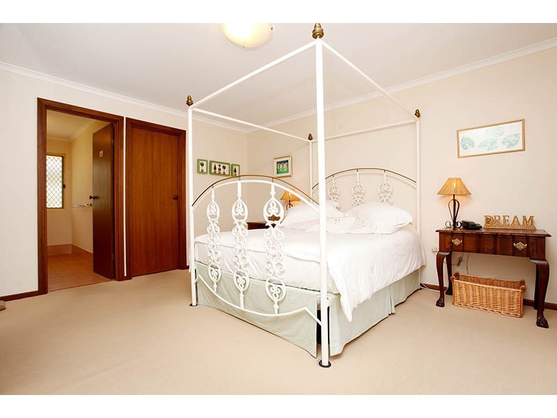 30 Dressage Avenue, Woodcroft SA 5162