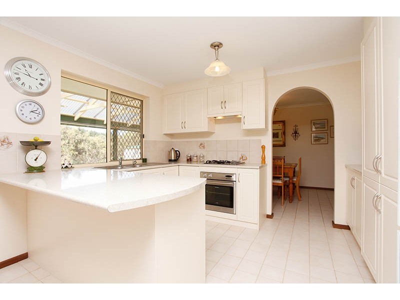 30 Dressage Avenue, Woodcroft SA 5162