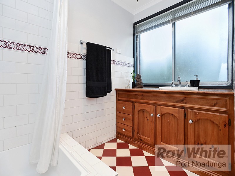 12 Bice Avenue, Port Noarlunga SA 5167