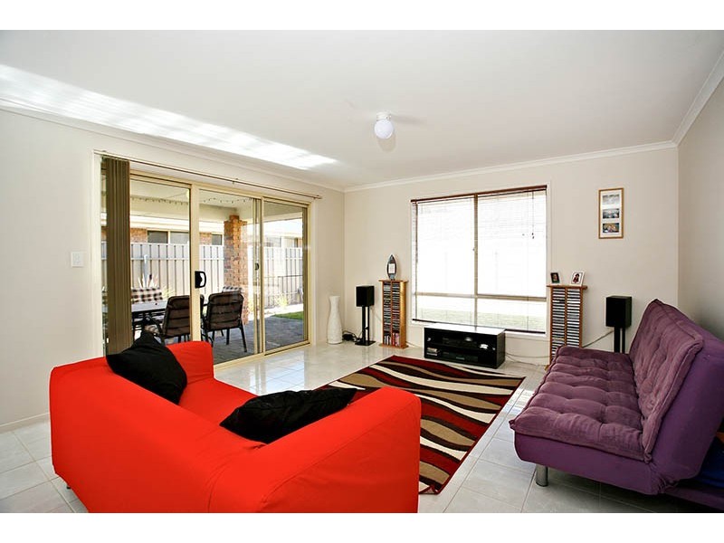10 Kingston Circuit, Seaford Rise SA 5169