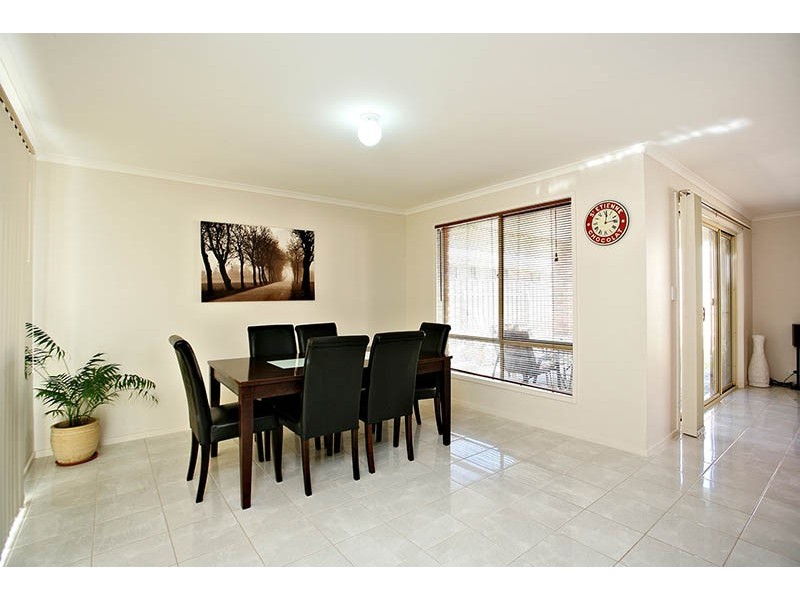 10 Kingston Circuit, Seaford Rise SA 5169