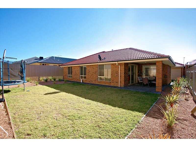10 Kingston Circuit, Seaford Rise SA 5169