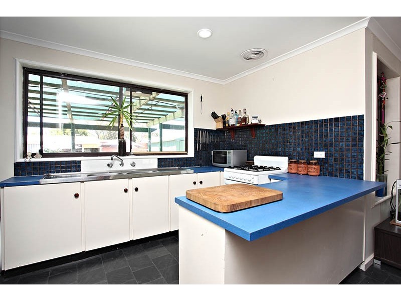 15 Matison Road, Morphett Vale SA 5162