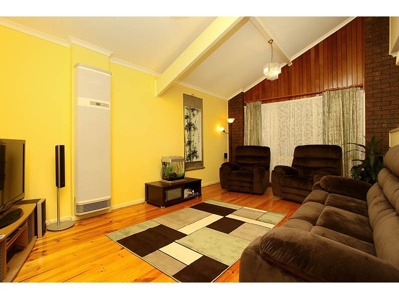 11 Matison Road, Morphett Vale SA 5162