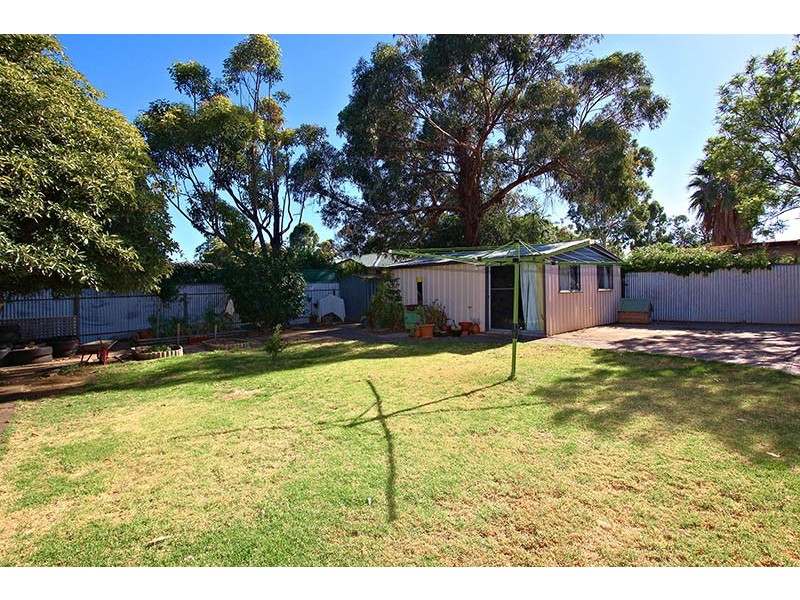 11 Matison Road, Morphett Vale SA 5162