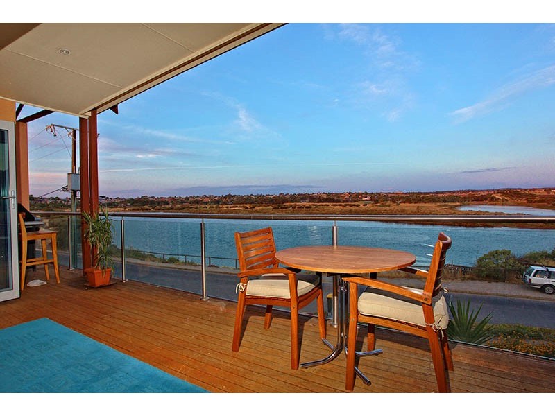 3 Britain Drive, Port Noarlunga South SA 5167