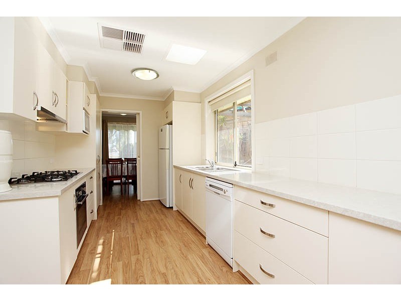 8 Winchley Way, Huntfield Heights SA 5163